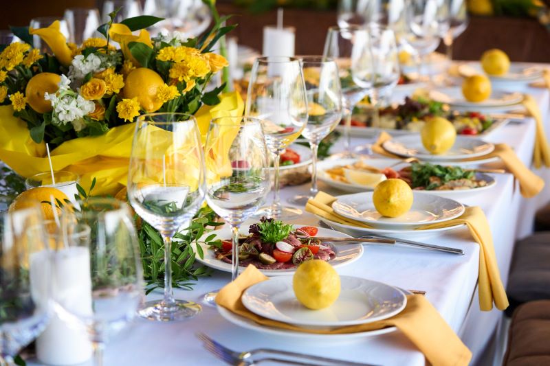 Exclusive! Зимние торжества с прогулкой к Лахта Центр на теплоходе-ресторане!